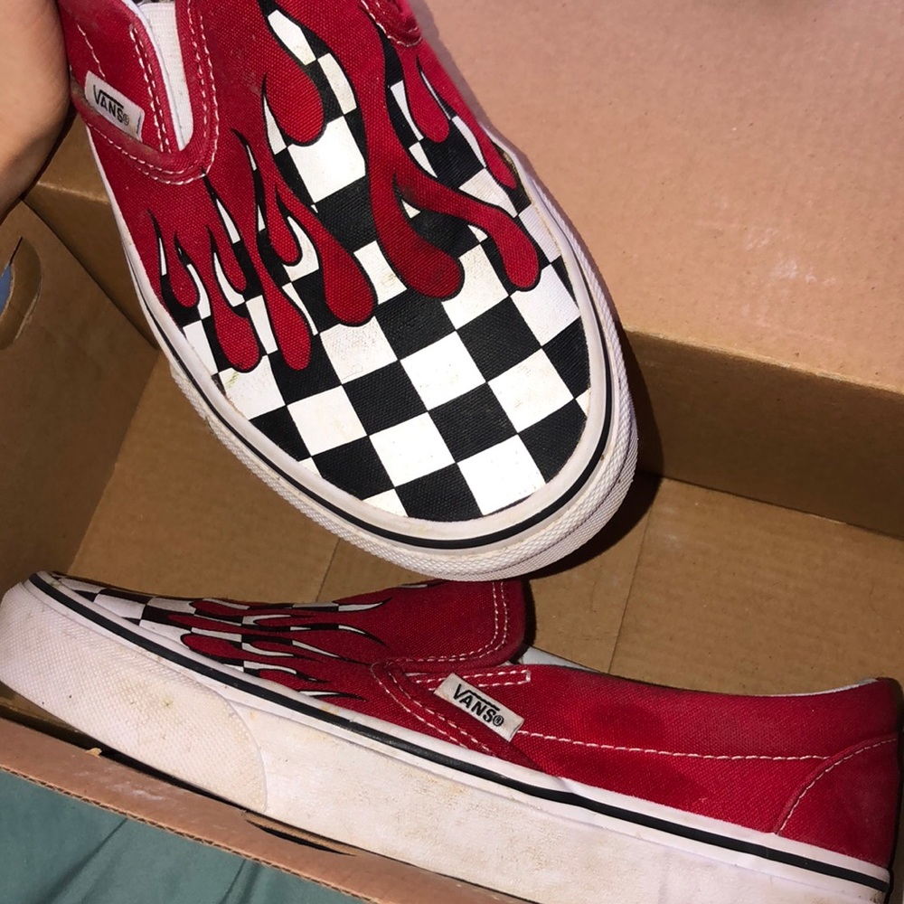 Girls slip on checkered flame vans